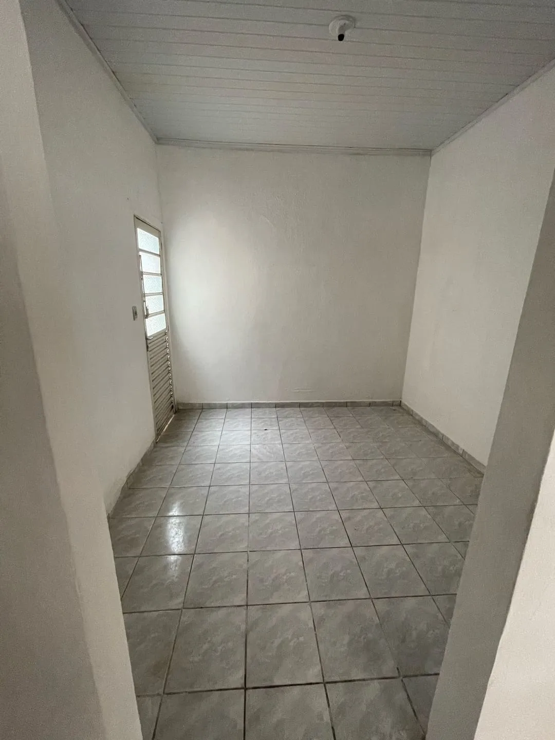 Imagem Casa à venda 2 Quartos, 1 Vaga, 300M², Água Preta, Pindamonhangaba - SP