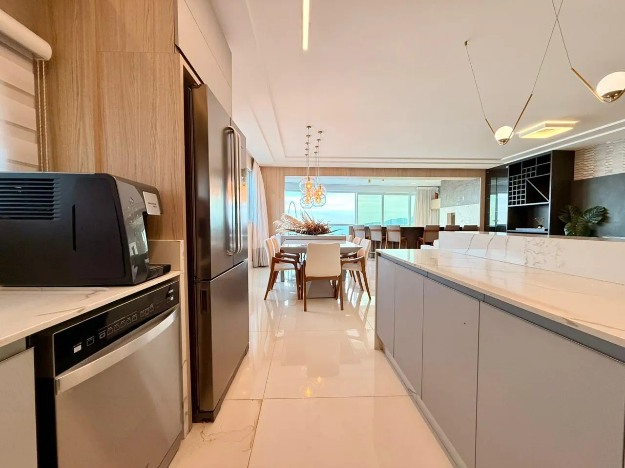 Imagem Apartamento com vista para o mar à venda com 200m2 por R$ 9.300.000,00