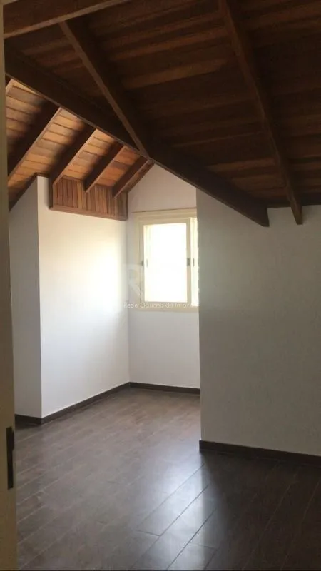 Imagem Casa para Venda - 242m², 3 dormitórios, sendo 1 suites, 3 vagas - Aberta dos Morros