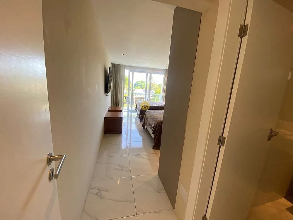 Imagem Mansão de Luxo no Condomínio Interlagos - Camaçari, BA