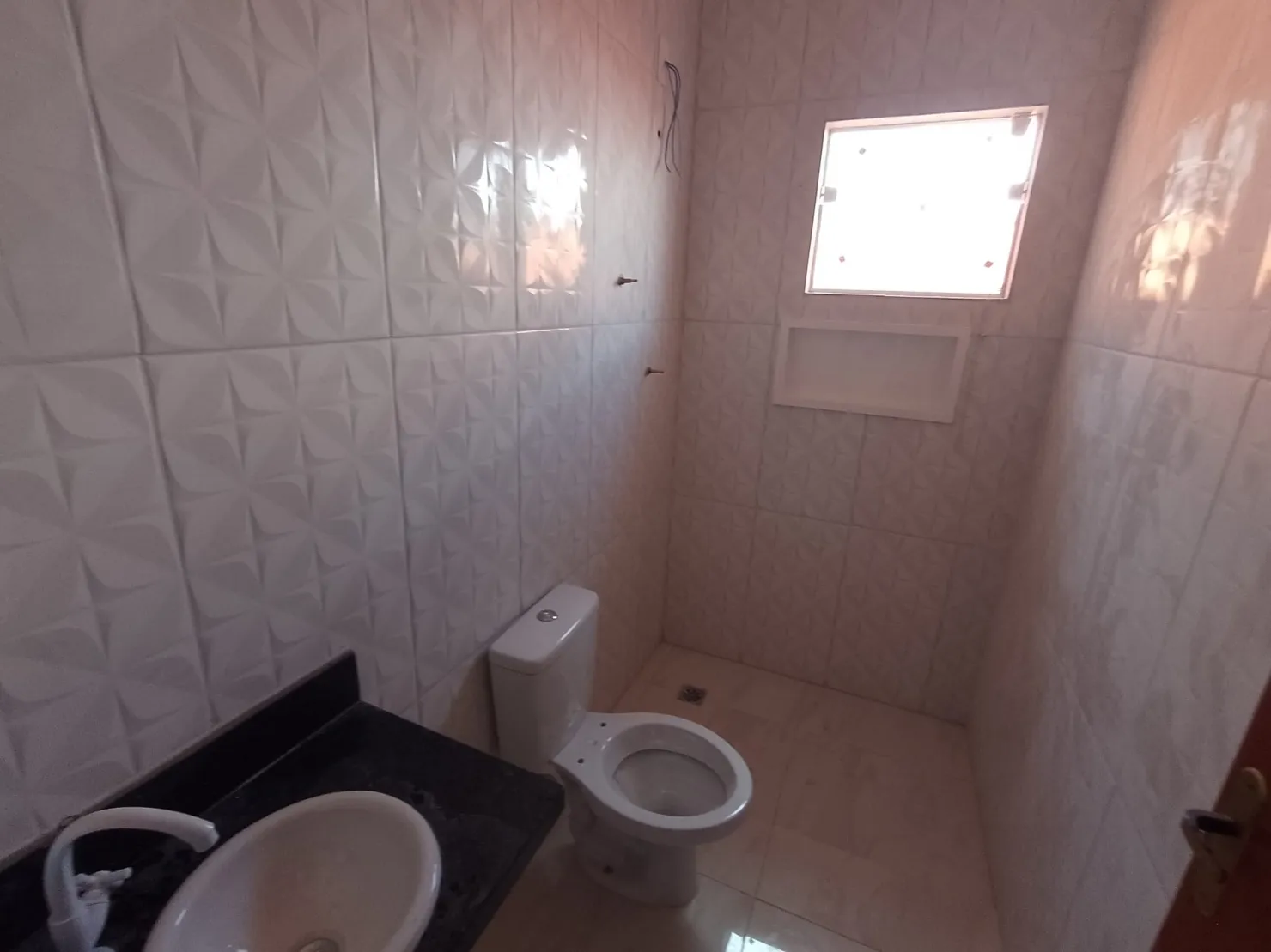 Imagem Casa à venda 3 Quartos, 1 Suite, 2 Vagas, 137.5M², Jardim Oásis, Taubaté - SP