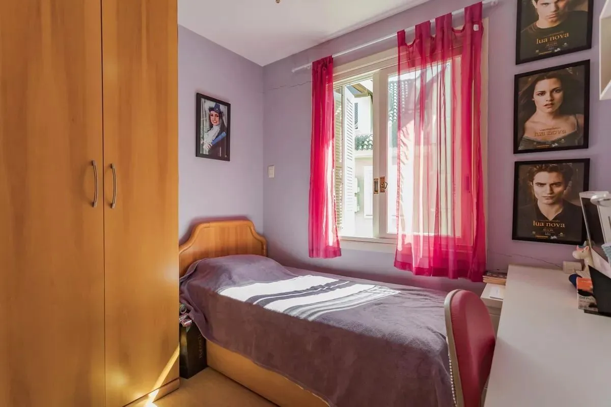 Imagem Casa em condomínio com 3 dormitórios, suíte e 2 vagas