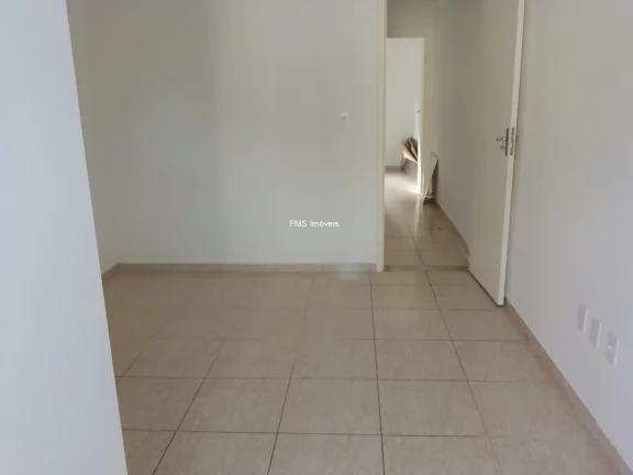 Imagem Casa em Condomínio à Venda em Cotia-SP, Bairro Maranhão: 2 Quartos, 3 Salas, 2 Banheiros, 1 Vaga de Garagem - 68,00 m²