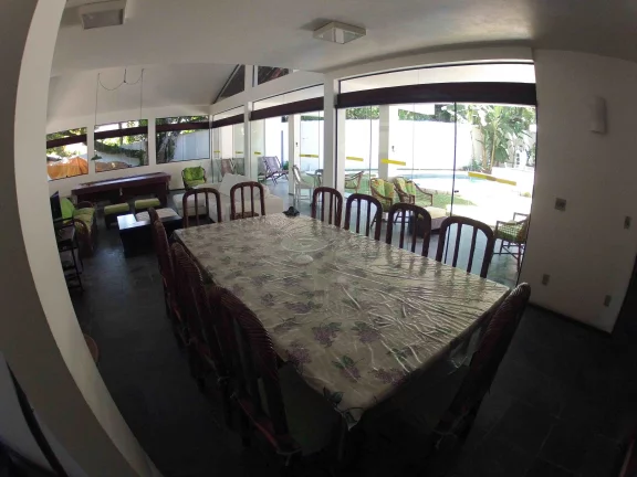 Imagem Pacote para 2023 valor de R$ 25.000,00 para até 30 Ótima localização casa com piscina 7 suíts Praia do Tenório Localização Nobre