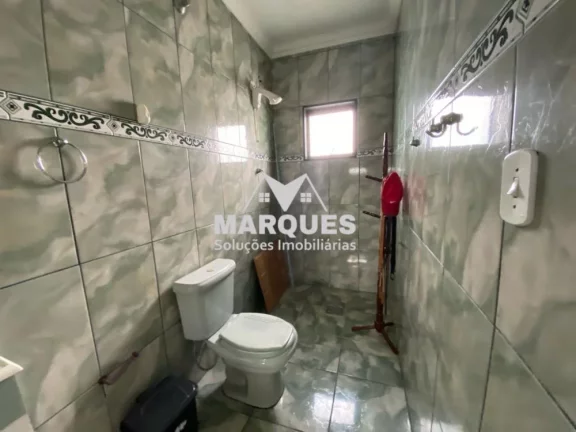 Imagem Casa c/ piscina em Campinas (aceita troca por Apto)