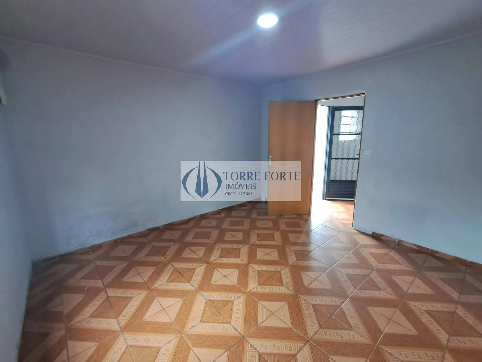 Imagem 2 casas mesmo terreno 5 dormitórios 2 banheiros 4 vagas na Vila Carrão