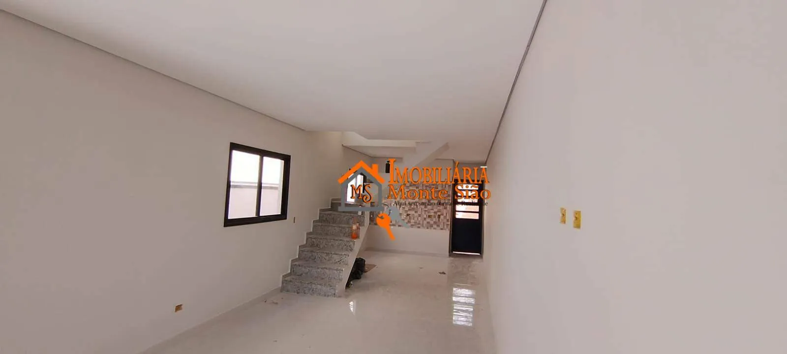 Imagem Sobrado com 3 dormitórios à venda, 100 m² por R$ 700.000,00 - Parque Flamengo - Guarulhos/SP