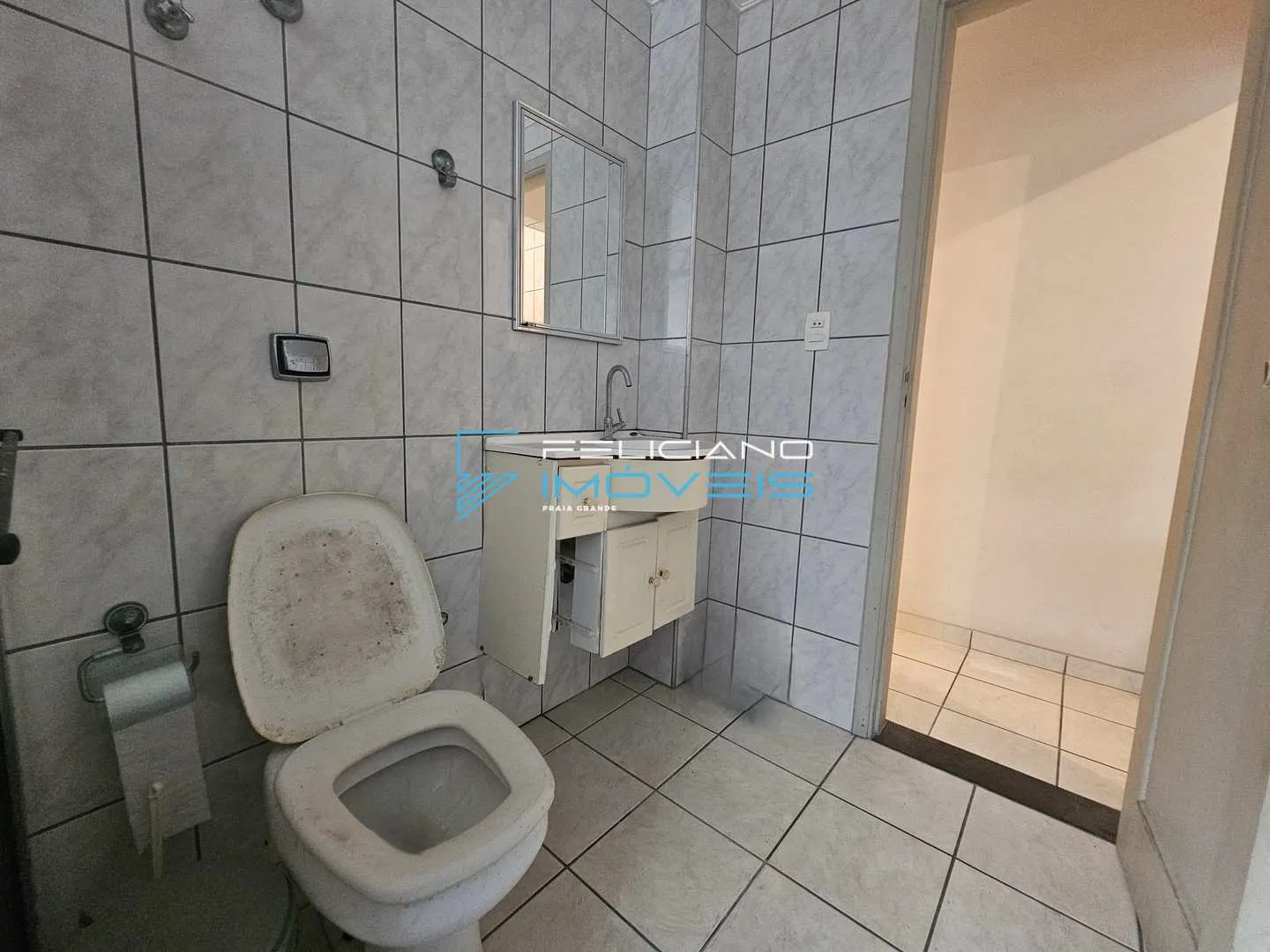 Imagem Apartamento com 2 quartos, Guilhermina, Praia Grande - R$ 331 mil, Cod: 4180