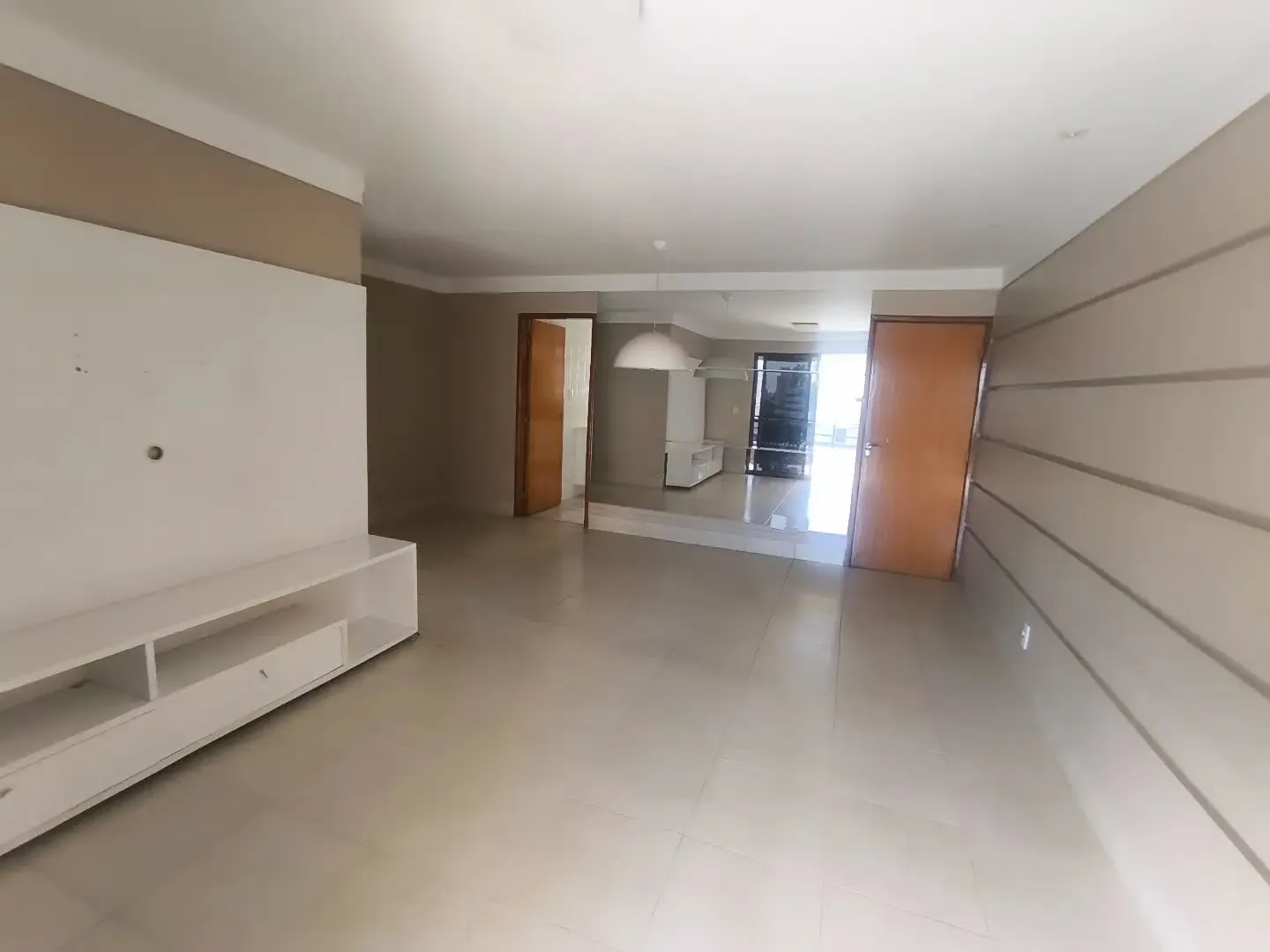 Imagem Apartamento 3/4 Sendo 2 Suites No Residencial Alexandrino