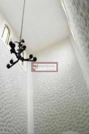 Imagem Compre Sobrado com piscina em Chácara Meyer - São Paulo