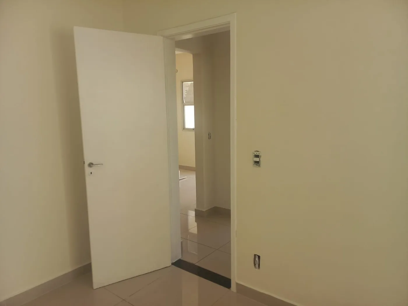 Imagem Apartamento para Venda em Rio de Janeiro, Praça Seca, 2 dormitórios, 1 banheiro, 1 vaga