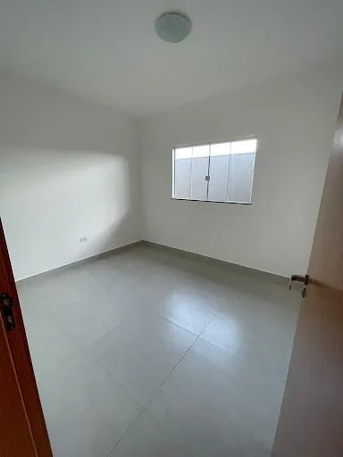 Imagem Casa à Venda no Nova Lima | 3 Quartos, Suíte, Varanda e Quintal
