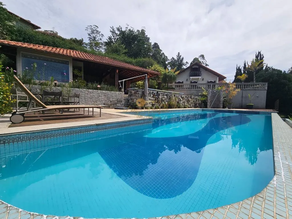 Foto do imóvel Casa em Condomínio para Venda em Teresópolis / RJ em Estrada Doutor Rogério de Moura Estevão