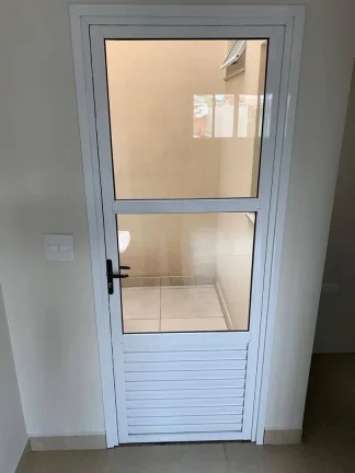 Imagem Sala para Alugar com 43m² no Parque Novo Oratório