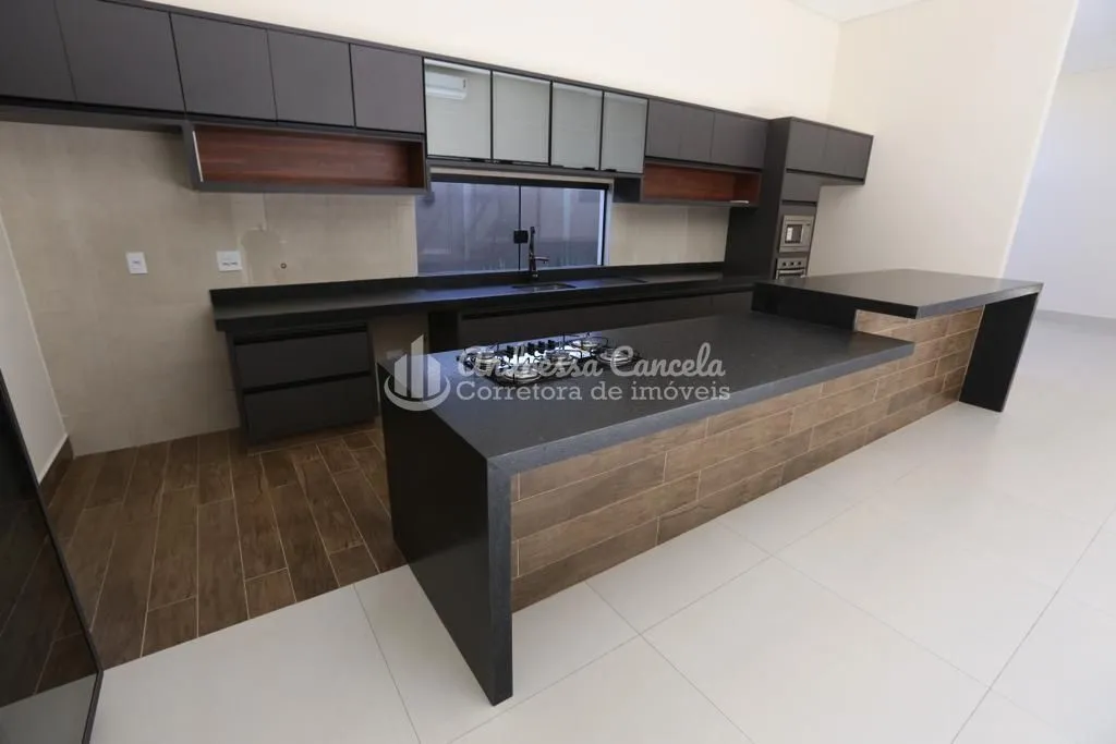 Imagem Golden Park - Casa com 4 dormitórios à venda, 378 m² por R$ 2.990.000,00 - Golden Park - Mirassol/SP
