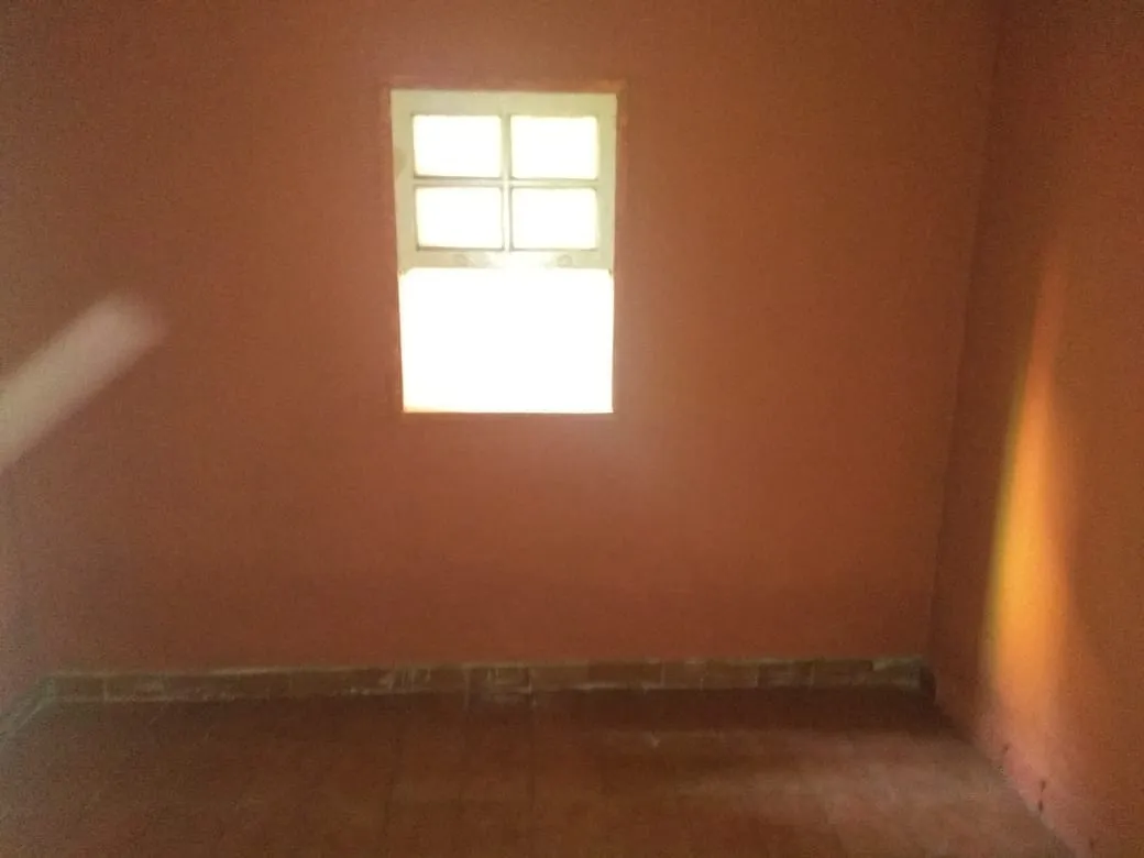 Imagem Casa à venda 2 Quartos, 1 Vaga, 357.58M², Jardim Rosely, Pindamonhangaba - SP
