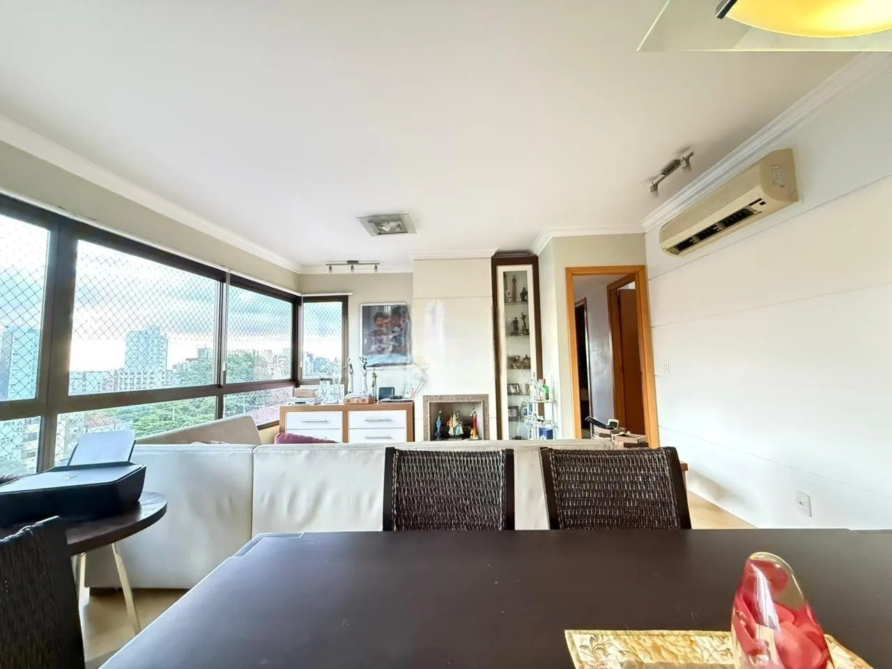 Imagem Apartamento Impecável com Vista Panorâmica, 2 Suítes e Living Ampliado