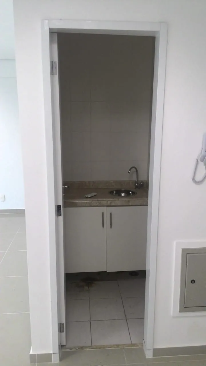Imagem Comercial à venda 2 Vagas, 63M², Alphaville Centro de Apoio I, Barueri - SP | Bourbon