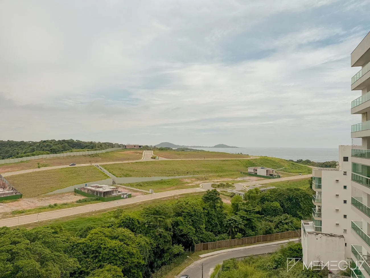 Imagem Apartamento quarto e sala a venda na Praia do Morro, em prédio novo, com lazer