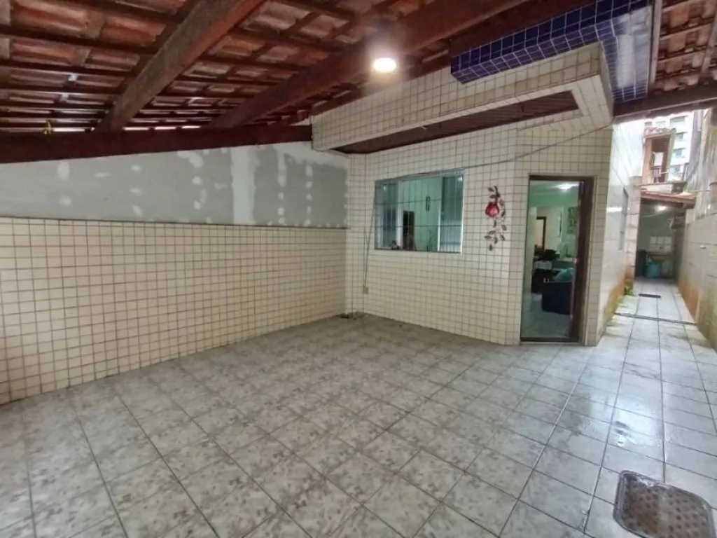 Foto do imóvel CASA COM 200,00 m² - GUILHERMINA - PRAIA GRANDE SP em RUA PERU, 51 - GUILHERMINA, PRAIA GRANDE - SP