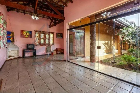 Imagem Paraíso Rural em Jundiaí: Sítio com 145.000M² com Casa Sede e Infraestrutura Completa