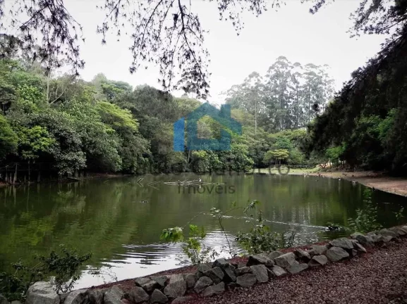 Imagem Lote de Alto Padrão no Jardim Mediterrâneo na Granja Viana