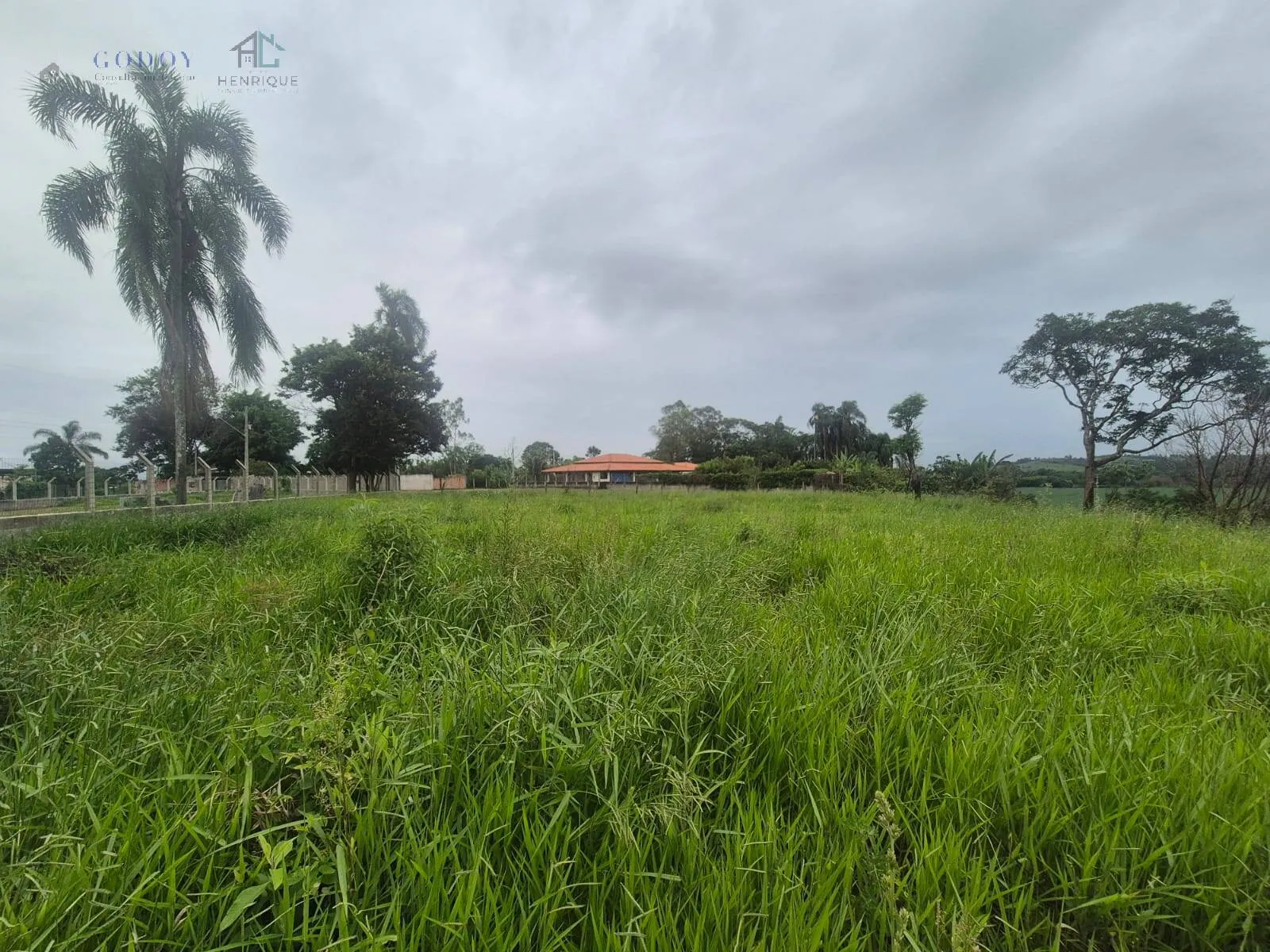 Imagem Terreno Exclusivo de 5.242,97 m² com Vista para a Serra: O Cenário Perfeito