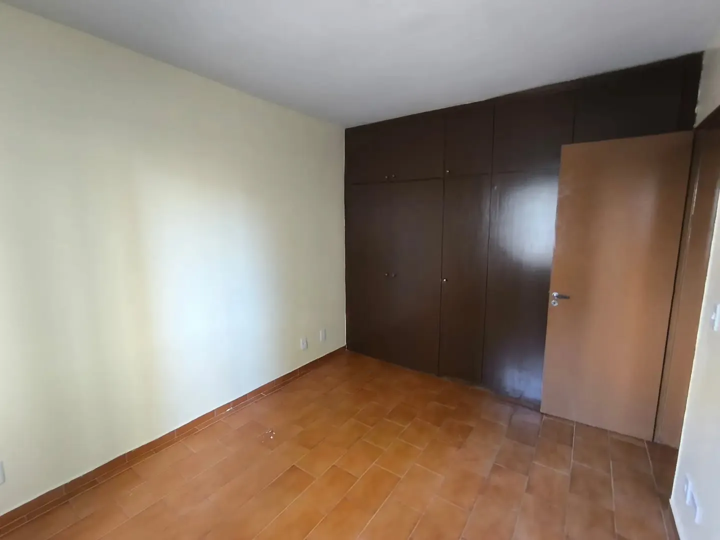 Imagem Apartamento 3/4 No Residencial Saramenha No Jardim Goias