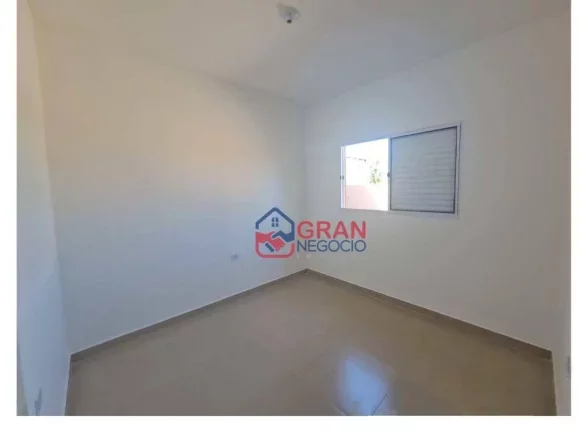 Imagem Casa com 2 dormitórios à venda em Matinhos