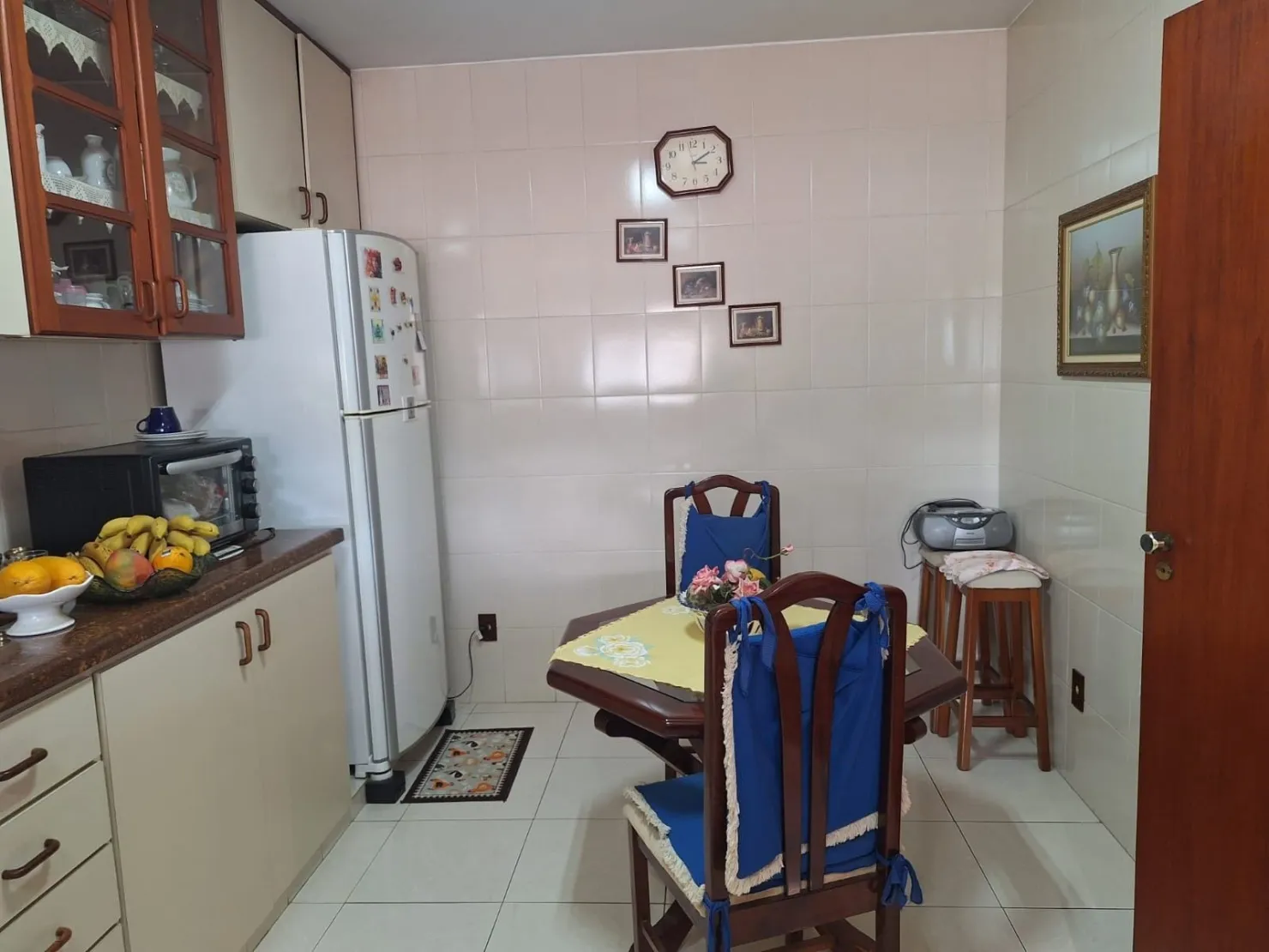 Imagem Imóvel Comercial e Residencial de Esquina no Bairro Crispim: Excelente Localização e Visibilidade para Comércio e Moradia