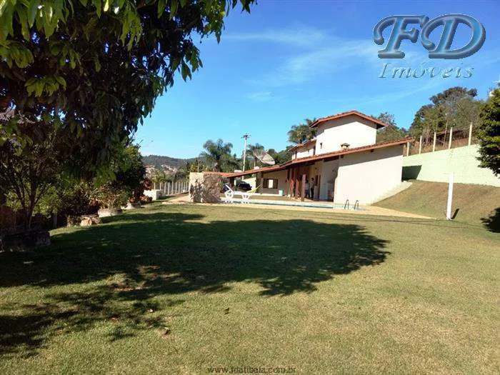 Imagem Casa de Condomínio com 4 Quartos à Venda, 250 m² em Bom Jesus Dos Perdões