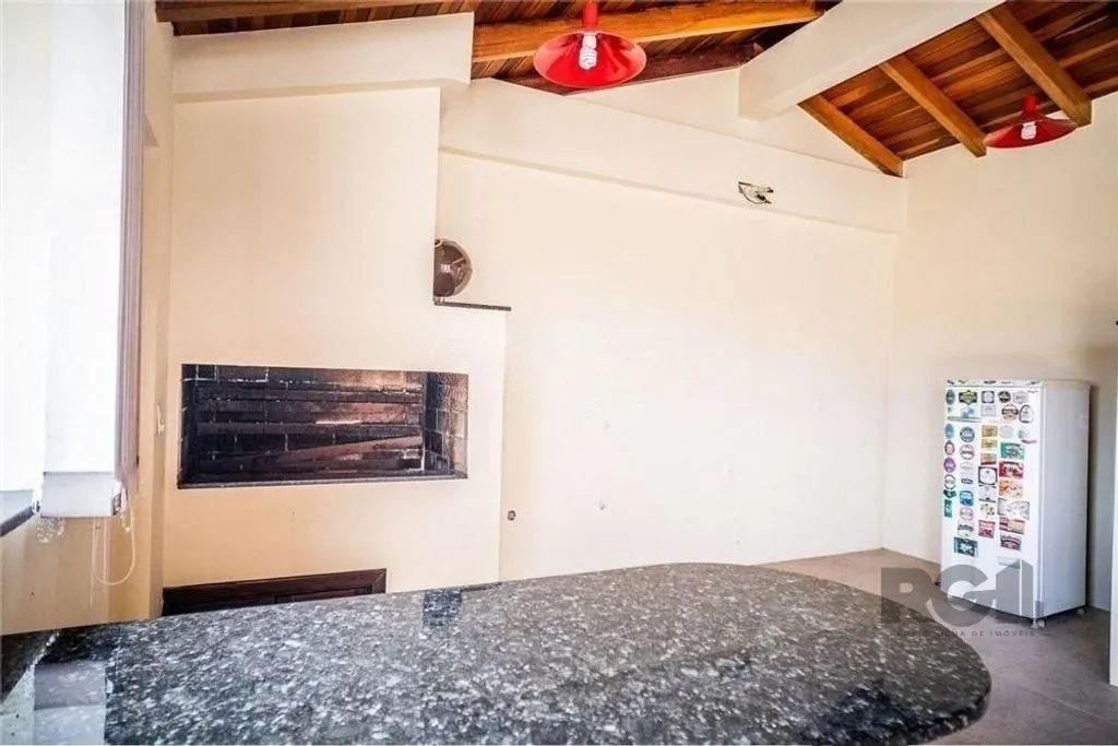 Imagem Excelente cobertura de 255m² com 3 dormitórios e 2 vagas.