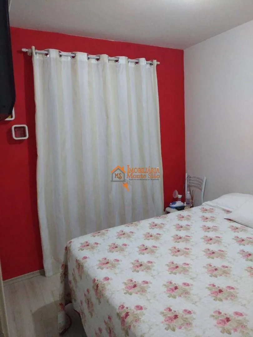 Imagem Apartamento com 2 dormitórios à venda, 45 m² por R$ 245.000,00 - Água Chata - Guarulhos/SP