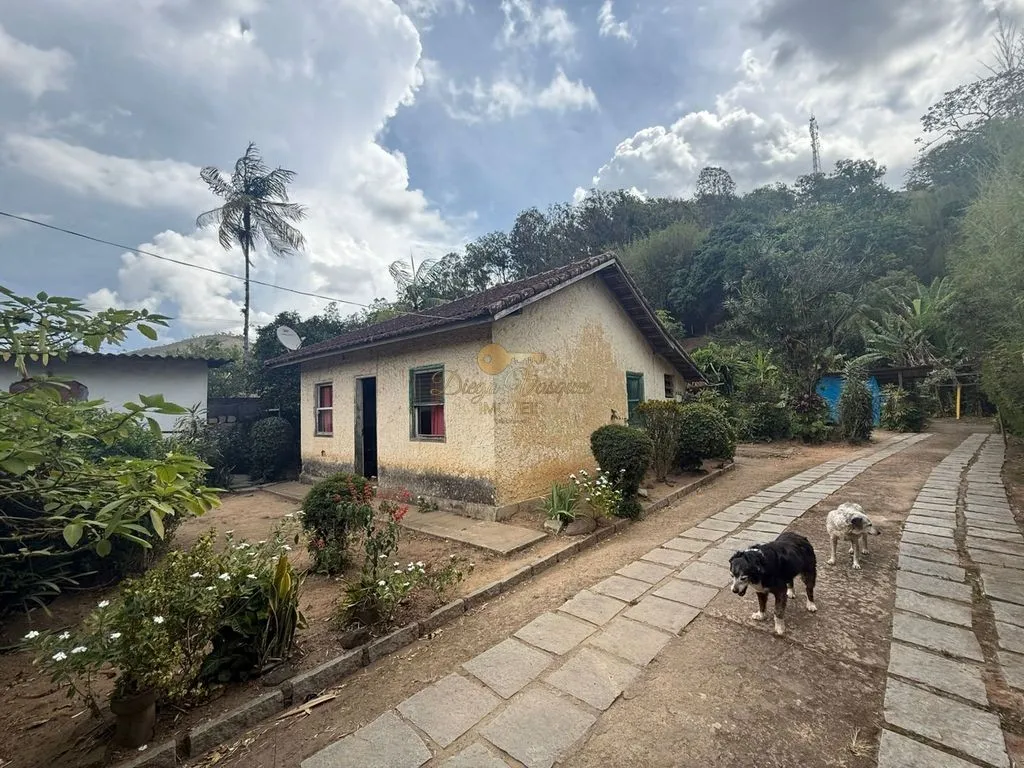 Imagem Casa para Venda em Teresópolis / RJ no bairro Vargem Grande