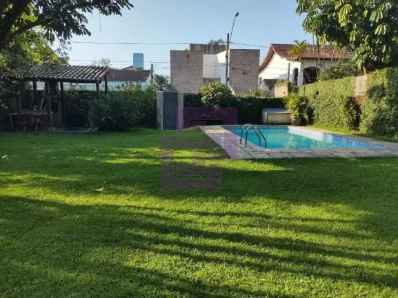 Imagem Casas / Sobrado na cidade de Guarujá