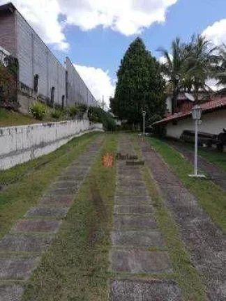 Imagem Chácara com 7 dormitórios à venda, 15000 m² por R$ 2.350.000,00 - Monterrey - Louveira/SP