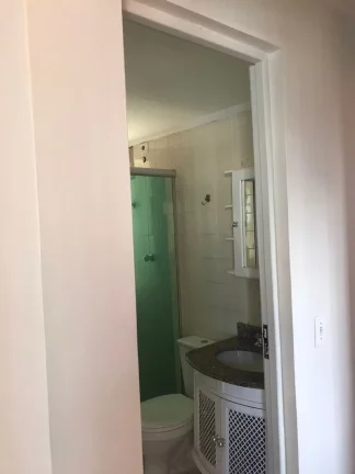 Imagem Ótima localização - Apartamento Andar Alto de 2 dormitórios e 1 vaga de garagem ao Lado da Estação Brás