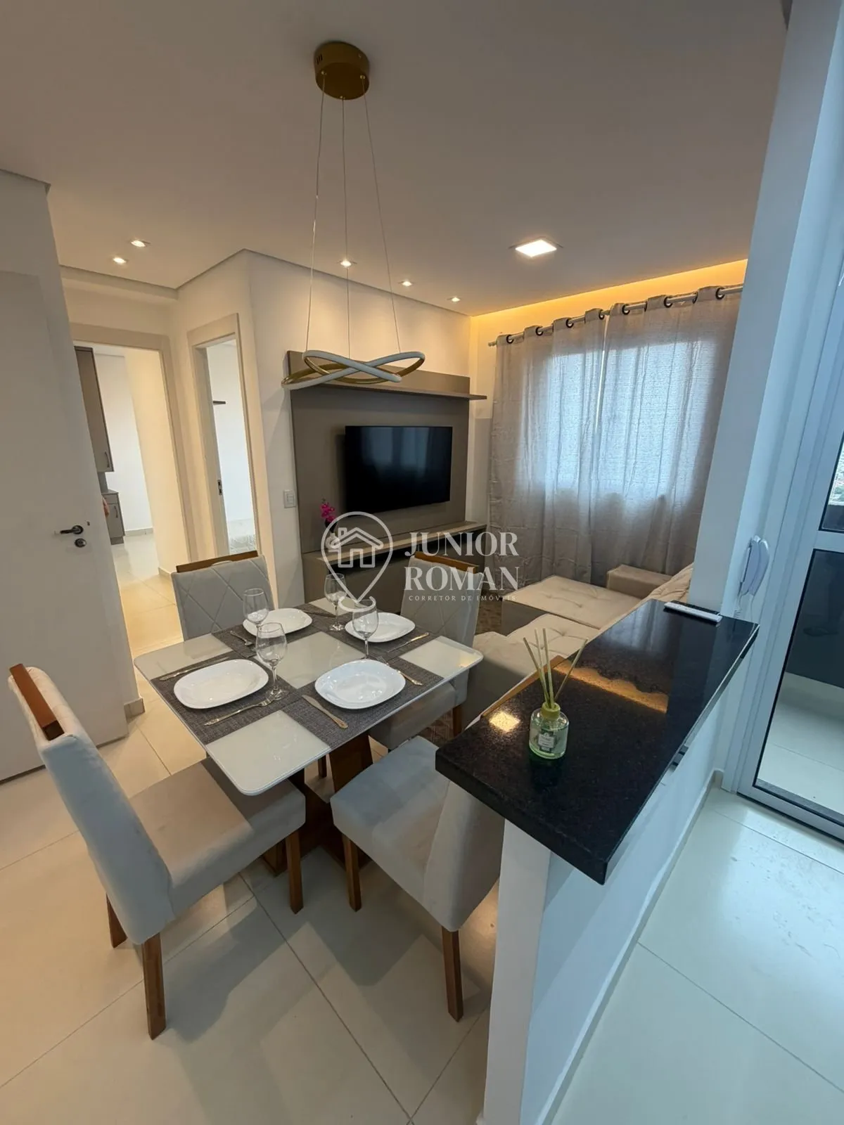 Imagem APTO MOBILIADO 2 DORM | PORTEIRA FECHADA | ANDAR ALTO | LAZER COMPLETO