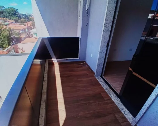 Imagem Casa estilo sobrado para alugar ao lado do Shopping Raposo