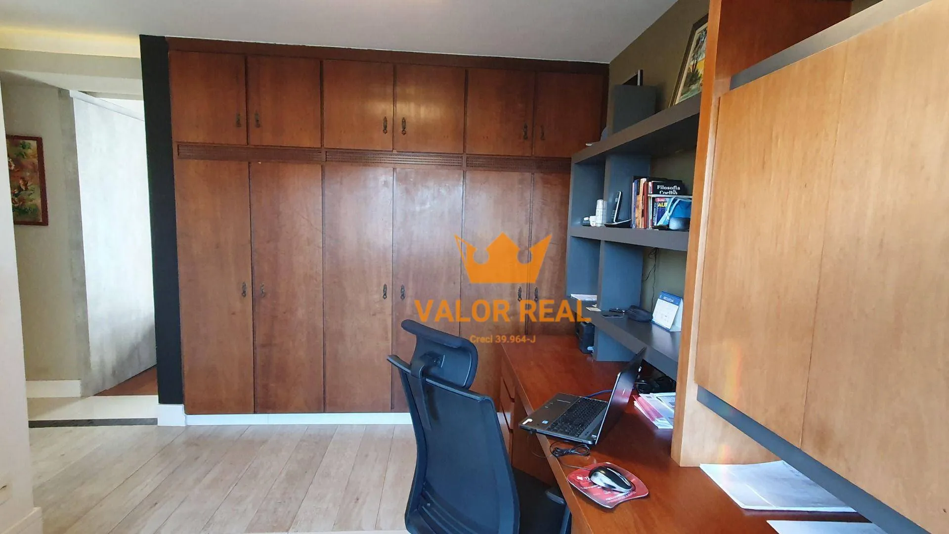 Imagem Apartamento 271 m2, 3 Dorm, 1 Suite, R$ 1.270 mil. Oportunidade. 14o. andar, vista panorâmica. Aceita Financto.