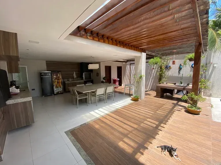 Imagem Casa de Condomínio com 4 Quartos à Venda, 325 m² em De Lourdes - Fortaleza