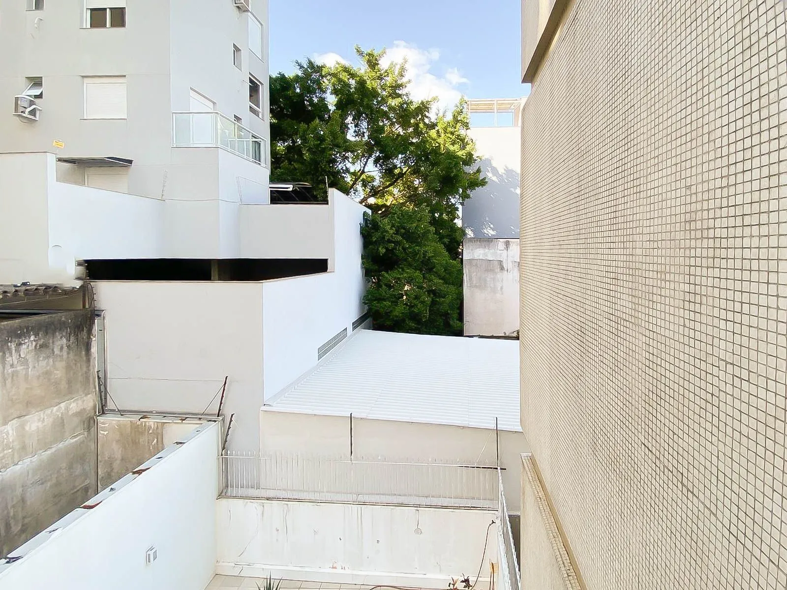 Imagem Apartamento 2 Dormitórios com Suíte, Closet, Escritório e Garagem no Rio Branco