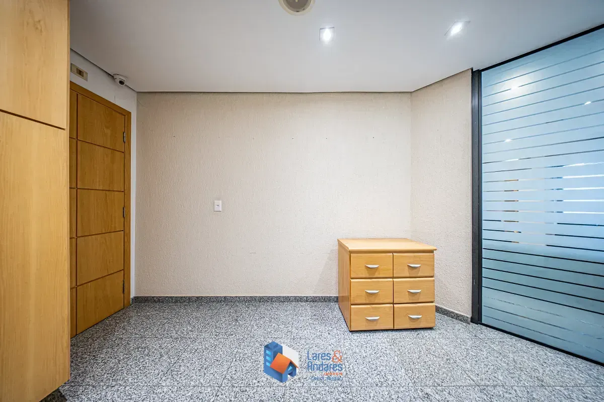 Imagem Conjunto comercial para venda em Vila Mariana, 100m²