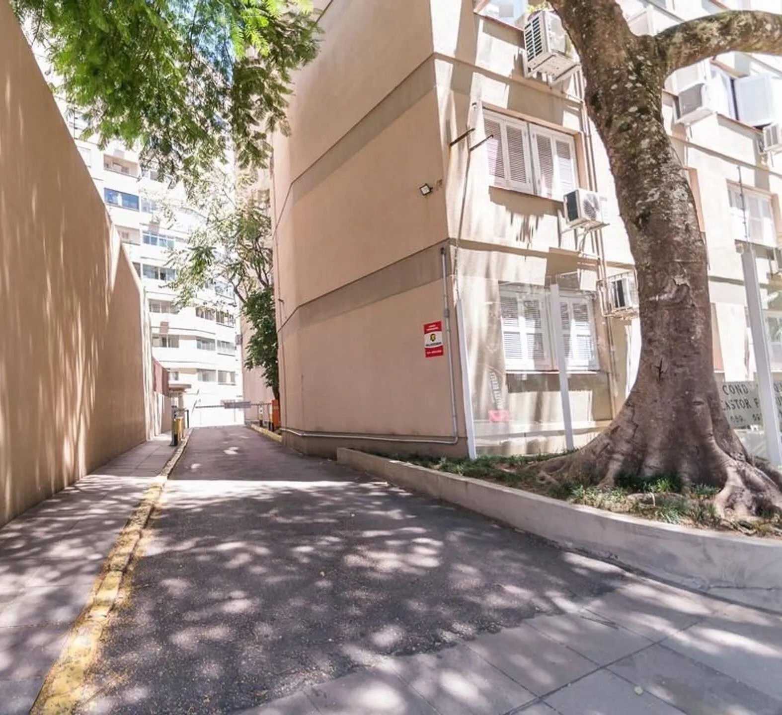 Imagem Vende-se apartamento com 2 quartos, 78m² e 1 vaga - Bom Fim