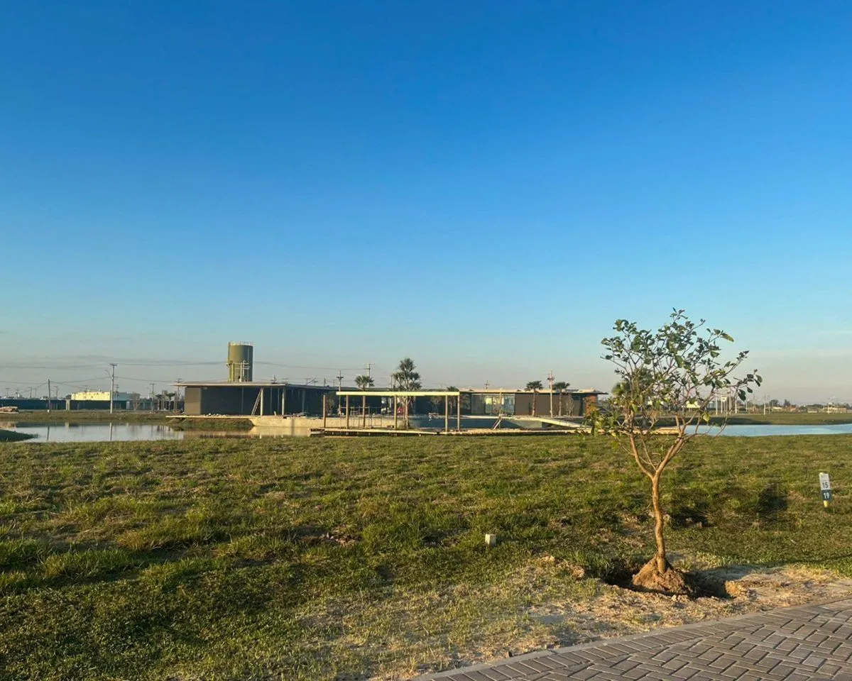 Imagem Terreno em Noiva do Mar