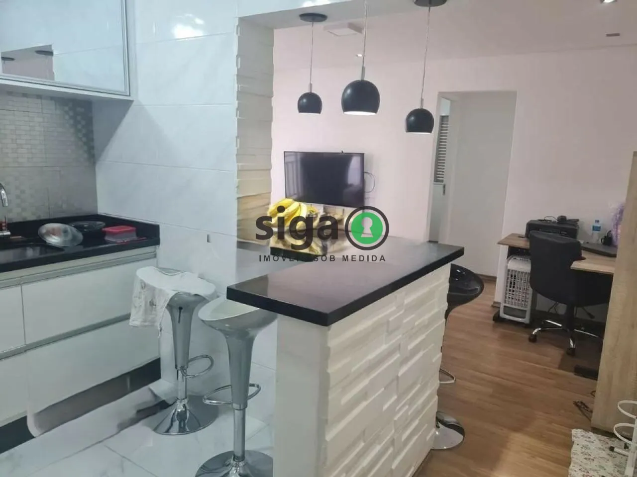 Imagem apto à Venda na Vila Madalena, com ², 1 quarto e 1 vaga, SEMI MOBILIADO