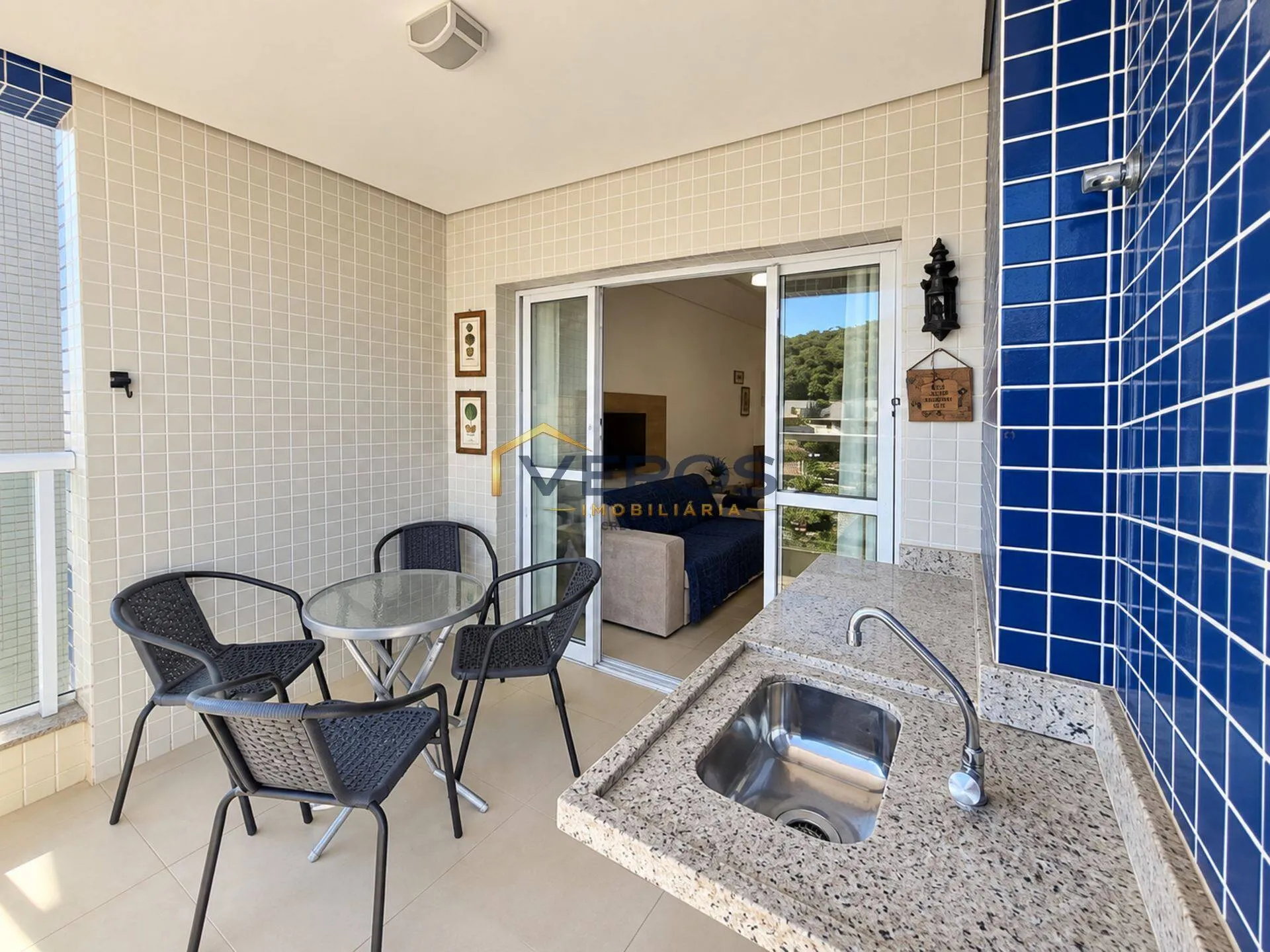 Imagem Apartamento a 80m da orla da praia Martim de Sá para alugar em Caraguá