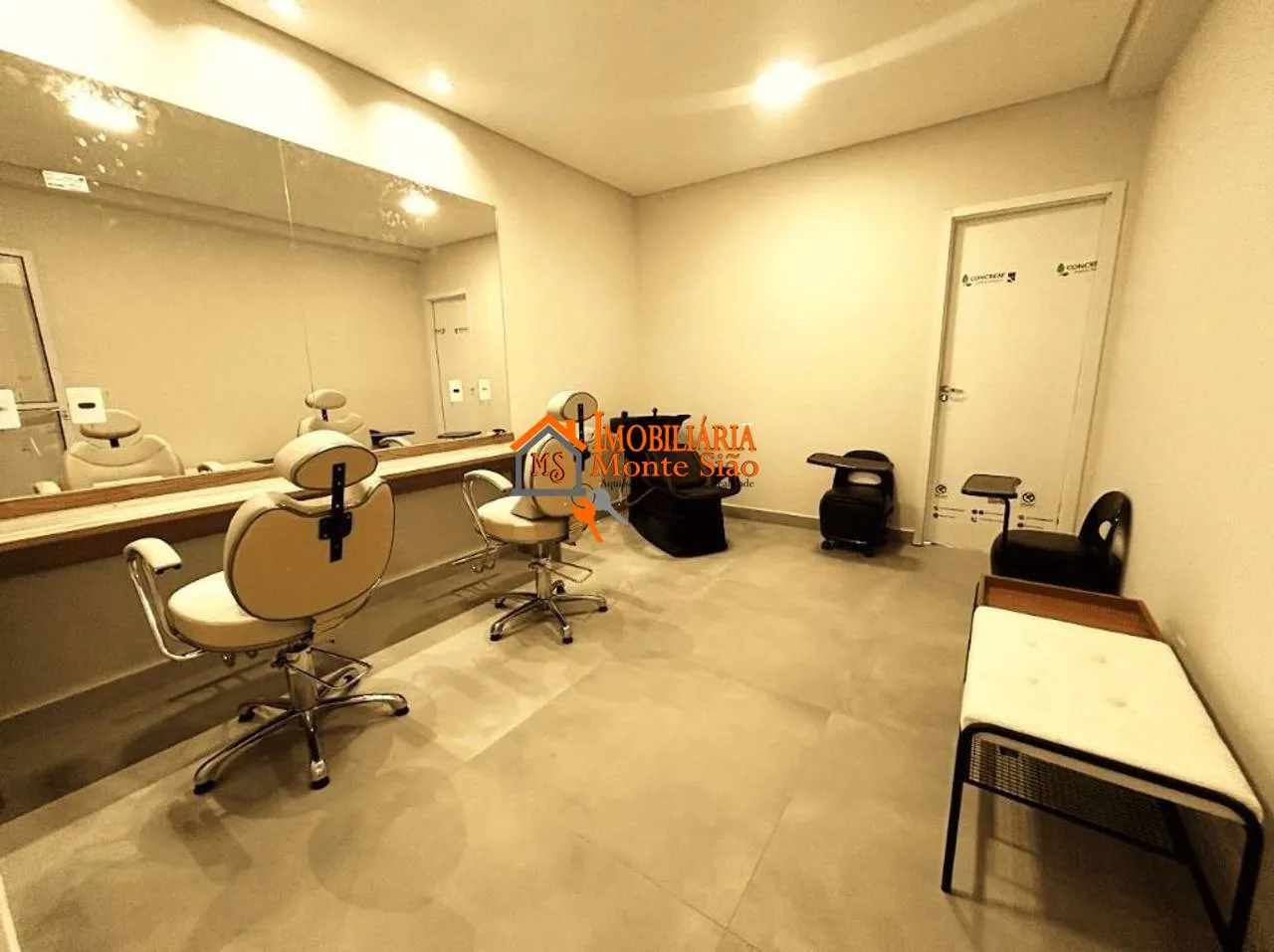 Imagem Apartamento com 2 dormitórios à venda, 47 m² por R$ 421.617 - Vila Augusta - Guarulhos/SP