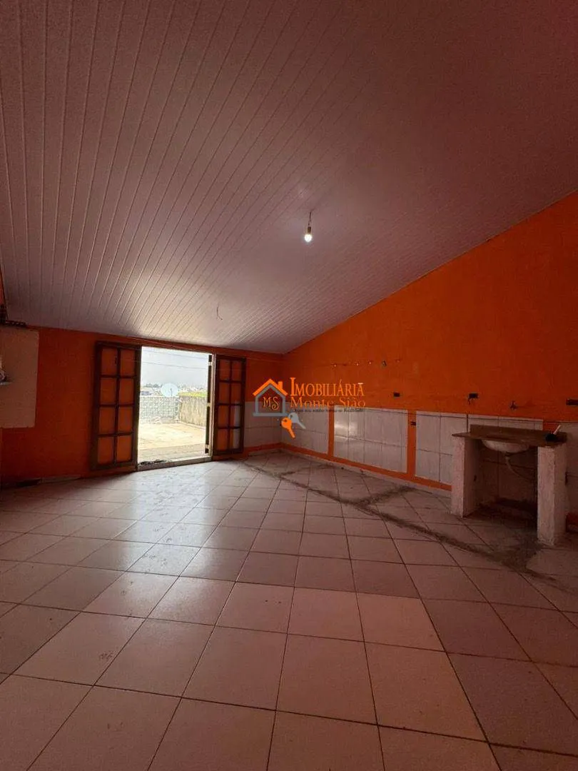 Imagem Sobrado com 4 dormitórios à venda, 360 m² por R$ 730.000,00 - Jardim Adriana - Guarulhos/SP