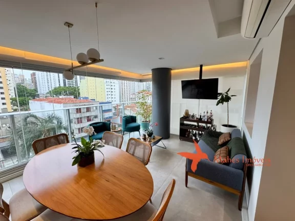 Imagem Aluguel de Apartamento semimobiliado em Pinheiros, São Paulo-SP: 2 Suítes, 1 Sala, 3 Banheiros, 2 Vagas de Garagem, 90m².